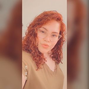 Meet your Posher, Mariana